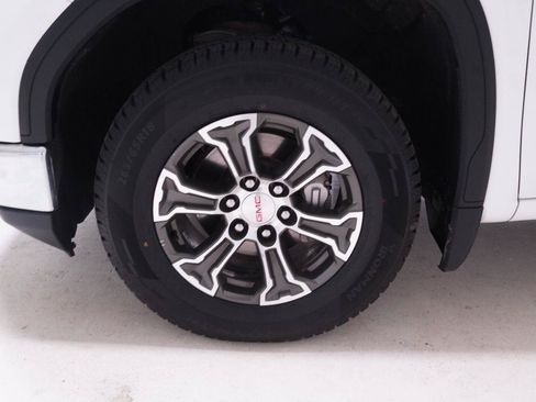 Used 2025 GMC Sierra 1500 SLT RWD image 33