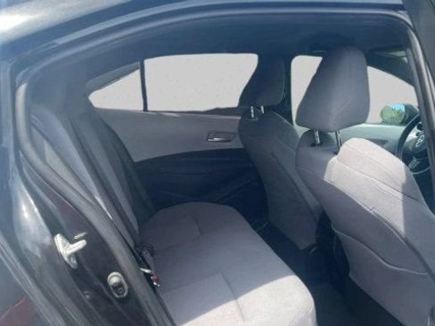 Used 2020 Toyota Corolla SE FWD image 18