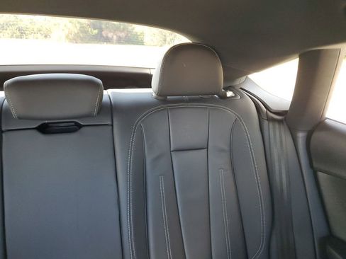 Used 2022 Audi A5 2.0T Premium image 14