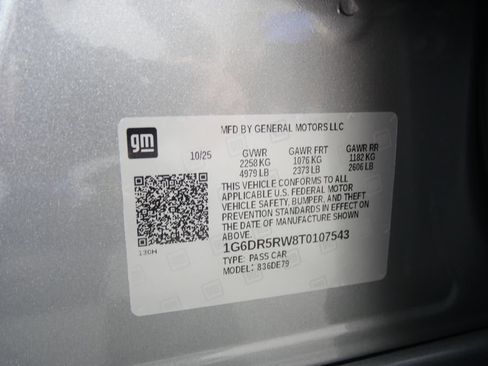 Used 2026 Cadillac CT5 V w/ Technology Package RWD image 31