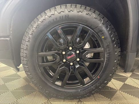 Used 2021 GMC Sierra 1500 Elevation AWD/4WD image 10