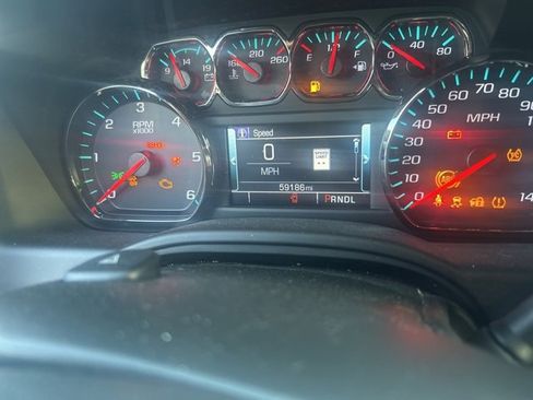 Used 2020 GMC Yukon SLT image 4