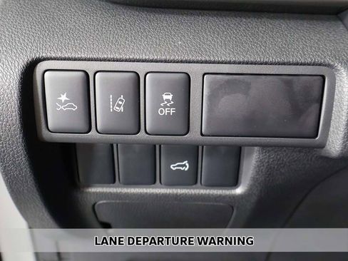 New 2026 Mitsubishi Eclipse Cross Black Edition image 5