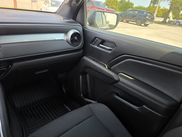 Used 2023 Chevrolet Colorado LT w/ LT Convenience Package II RWD image 10