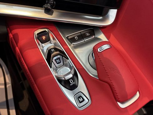 Used 2024 Chevrolet Corvette Stingray Preferred Cpe w/ Z51 Performance Package RWD image 16