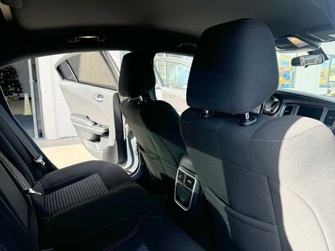 Used 2023 Dodge Charger SXT image 17