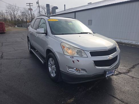 Used 2011 Chevrolet Traverse LT w/ Personal Connectivity Package image 1