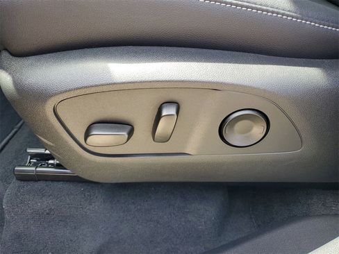 New 2026 Chevrolet Traverse LT w/ Driver Confidence Package image 20