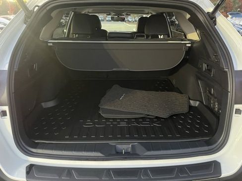 Used 2024 Subaru Outback Limited image 9