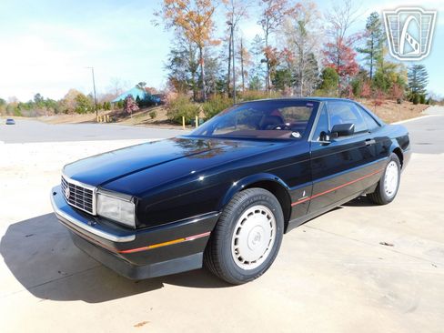Used 1989 Cadillac Allante image 7