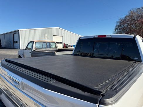 Certified 2019 Ford F150 Limited w/ Trailer Tow Package image 28