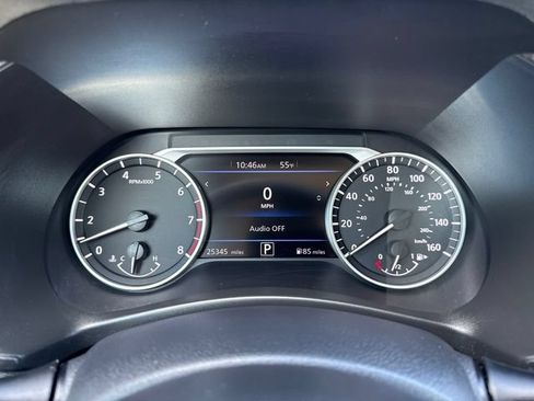 Used 2024 Nissan Sentra SV FWD image 12