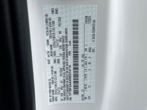 Used 2024 Ford F250 XL w/ XL Chrome Package image 27