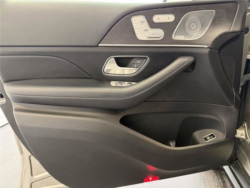 Used 2021 Mercedes-Benz GLE 350 4MATIC image 15