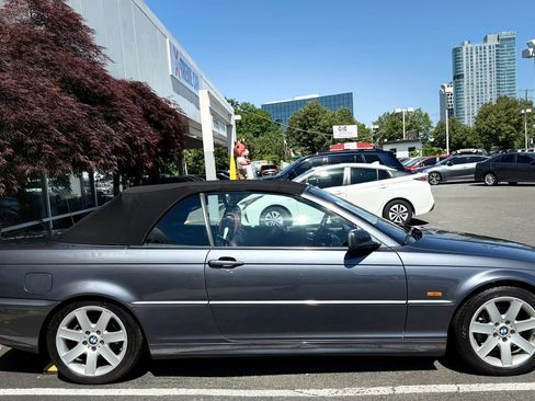 Used 2001 BMW 325Ci Convertible RWD image 14