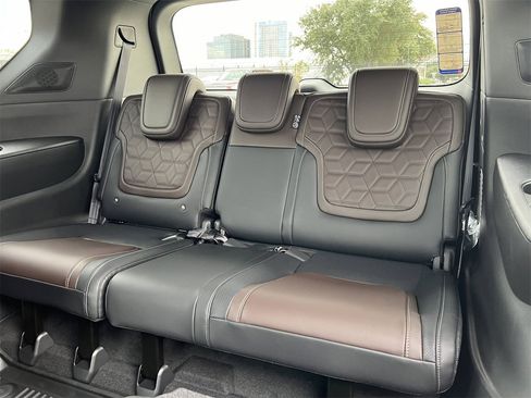 New 2026 Nissan Armada Platinum image 16