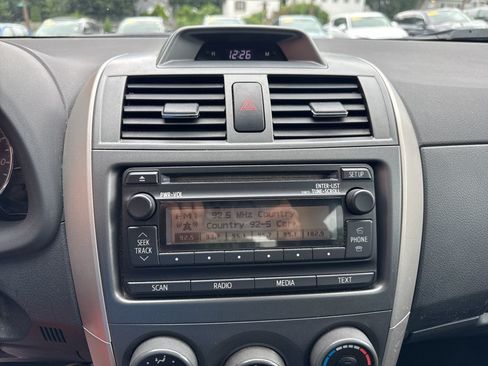 Used 2012 Toyota Corolla S FWD image 23