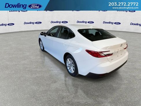 Used 2025 Toyota Camry LE FWD image 8