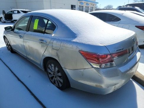 Used 2011 Honda Accord LX image 5