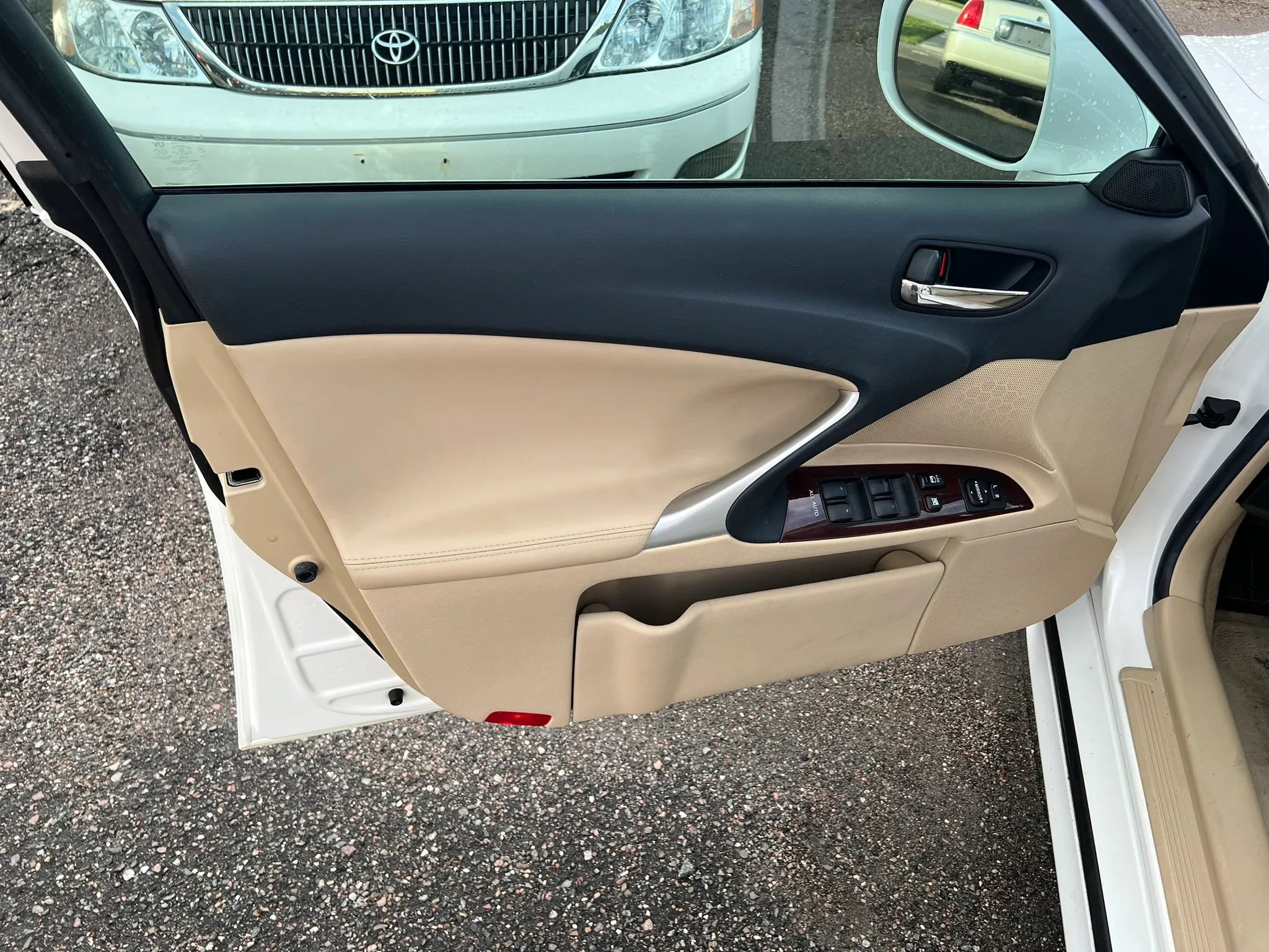 Used 2007 Lexus IS 250 RWD image 6