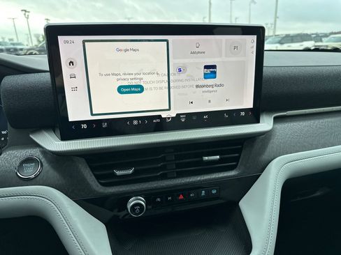 New 2026 Ford Explorer Platinum w/ LUX Leather Package image 18