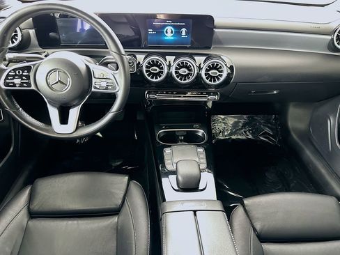 Used 2021 Mercedes-Benz A 220 image 18