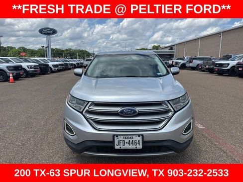 Used 2016 Ford Edge Titanium FWD image 2