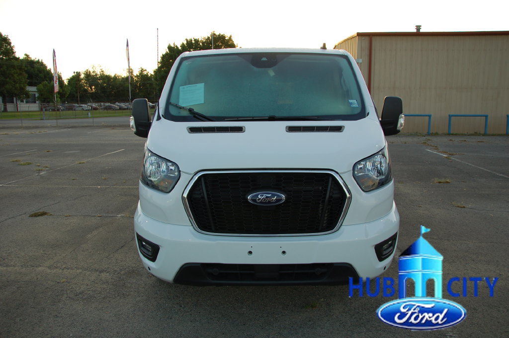 Used 2024 Ford Transit 350 XLT RWD image 8