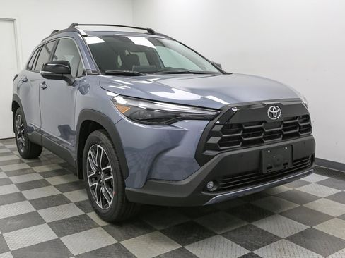 New 2026 Toyota Corolla Cross XLE image 2