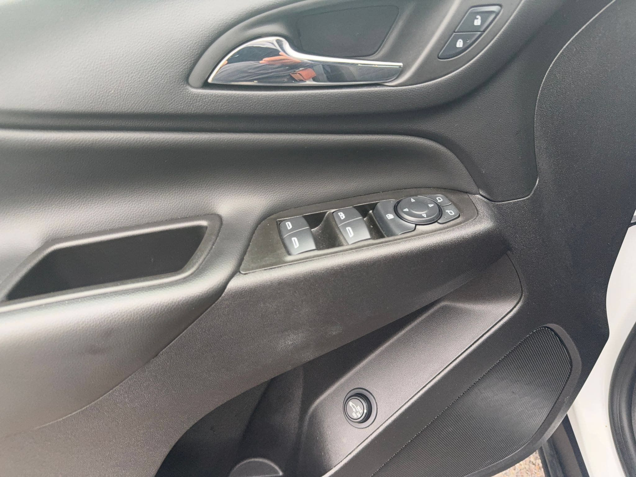 Used 2024 Chevrolet Equinox LT AWD/4WD image 13