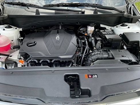 Certified 2025 Kia Sportage SX AWD/4WD image 28