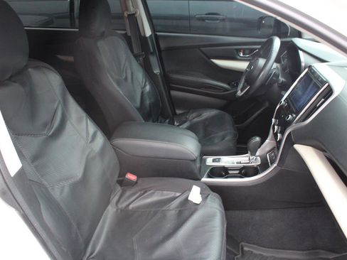 Used 2021 Subaru Ascent Premium w/ Convenience Package image 4