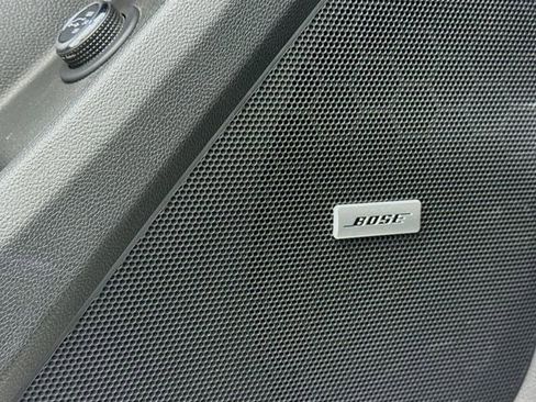 Used 2023 Chevrolet Traverse Premier image 21