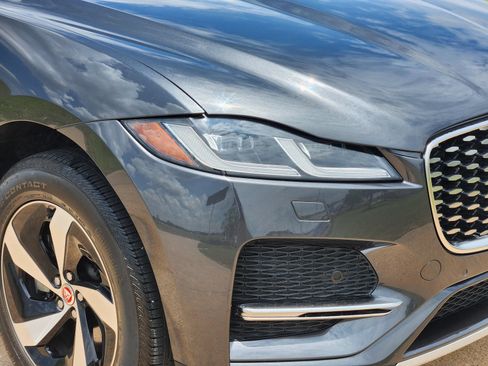 Used 2023 Jaguar F-PACE S AWD/4WD image 11