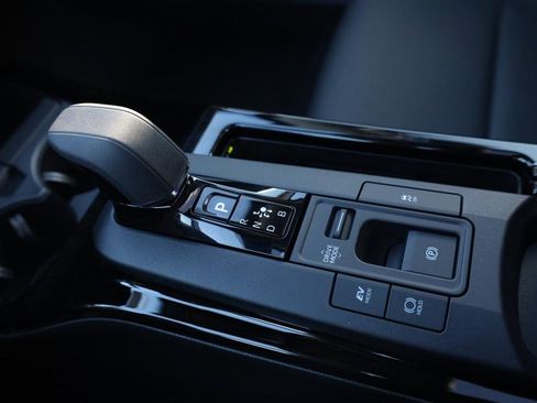 New 2026 Toyota Prius XLE image 16