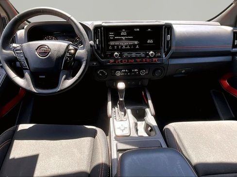 Used 2026 Nissan Frontier PRO-4X AWD/4WD image 10