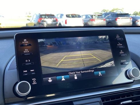 Used 2020 Honda Accord Touring image 36