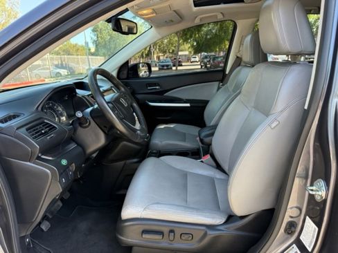 Used 2016 Honda CR-V EX-L image 4
