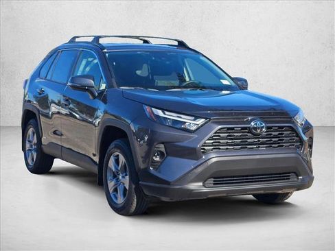 New 2025 Toyota RAV4 XLE image 6