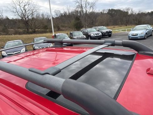 Used 2011 Nissan Frontier PRO-4X w/ Pro-4x Luxury Pkg image 10