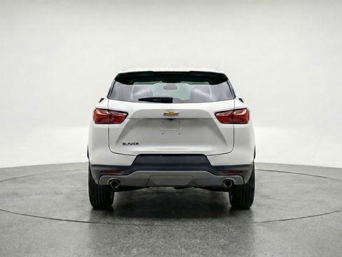 Used 2025 Chevrolet Blazer LT image 7