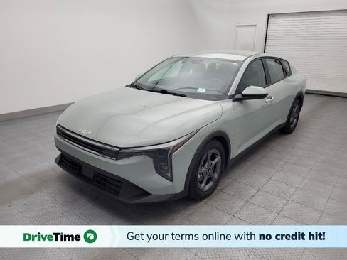 Used 2025 Kia K4 FWD image 1