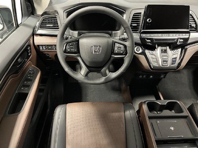 New 2027 Honda Odyssey Elite image 17