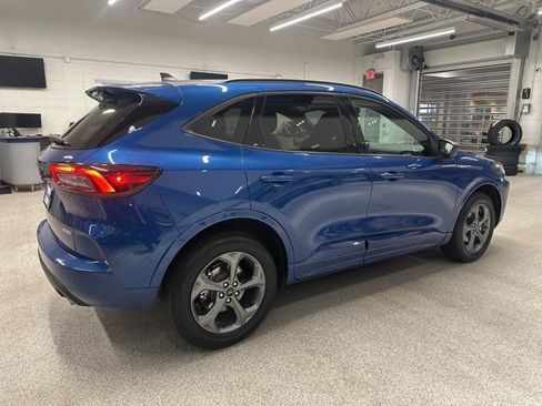 Used 2023 Ford Escape ST-Line w/ Tech Pack #1 image 4