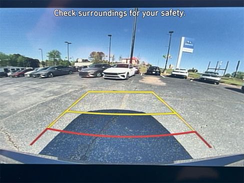 Certified 2025 Hyundai Elantra Limited image 29