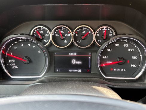 Used 2021 Chevrolet Silverado 1500 LT image 18