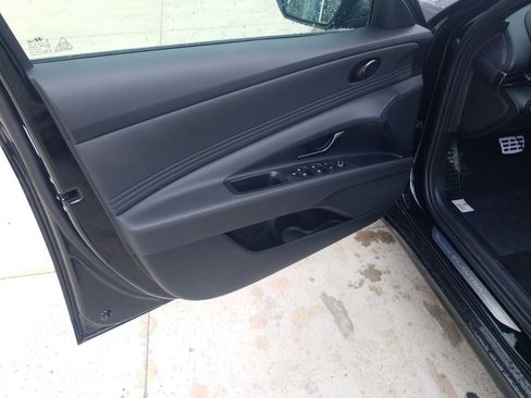 New 2026 Hyundai Elantra Sport image 9