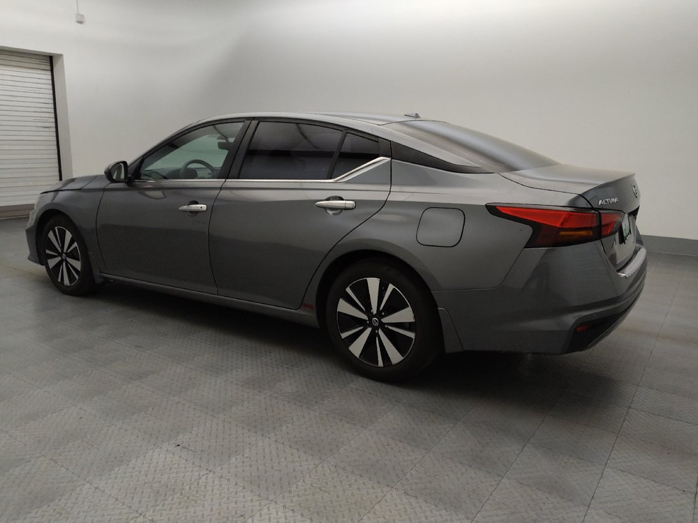 Used 2022 Nissan Altima 2.5 SV FWD image 3