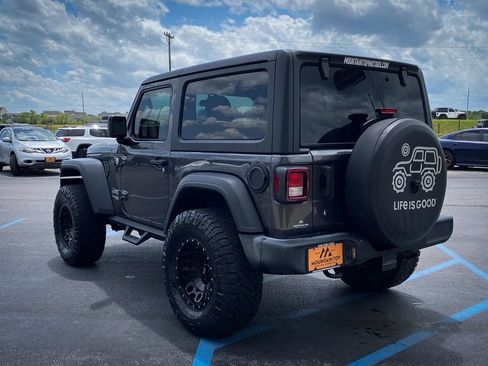 Used 2020 Jeep Wrangler Sport AWD/4WD image 19