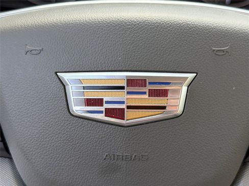 Used 2022 Cadillac XT5 Premium Luxury FWD image 24